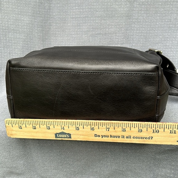 Coach Legacy Shoulder Bag 19889 - Picture 7 of 13